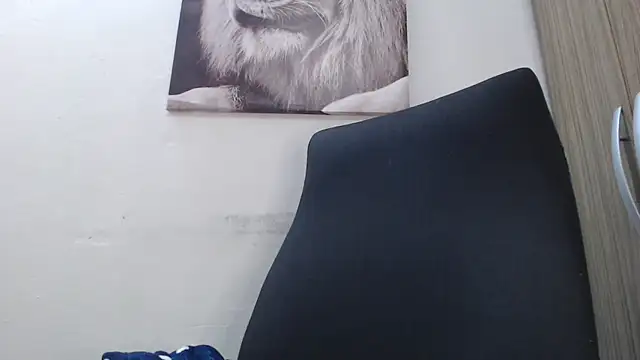 PervertPreggy webcam