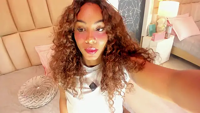 Sofia_Stanley webcam