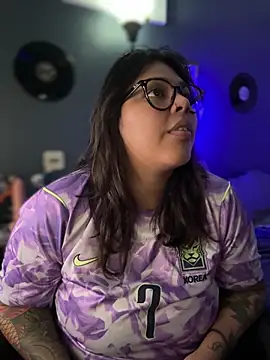 miacanela_xo