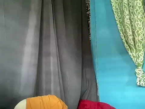 YourTopweng live webcam show