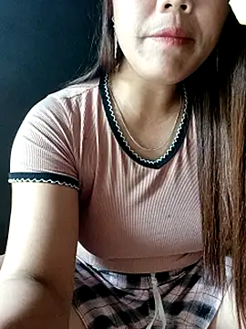 Sara_pusyy live webcam show