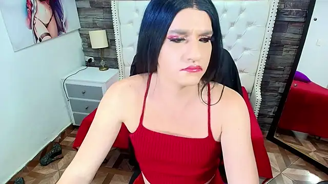 TRINY_TS live webcam show