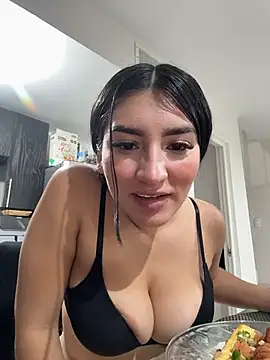Sexyedith09 webcam
