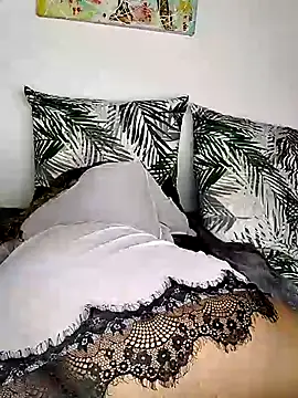 sexymamibo (F young) - Squirt