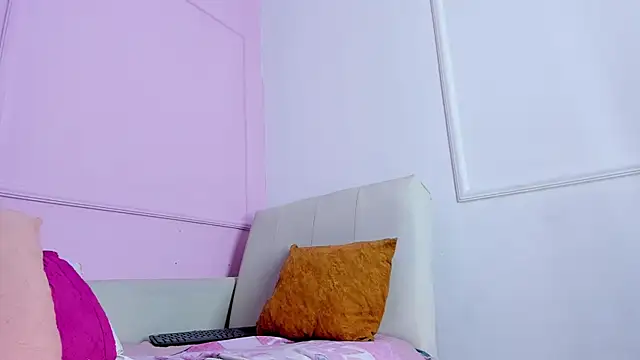 celeste_smmith_ webcam