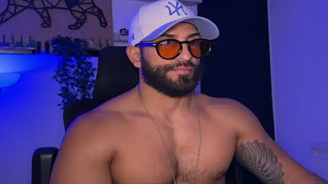 SamDornan51 webcam