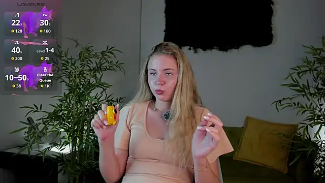 Linda__Bloom webcam