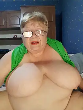 lena_gaby (Ask my age) - Show boobs and pussy