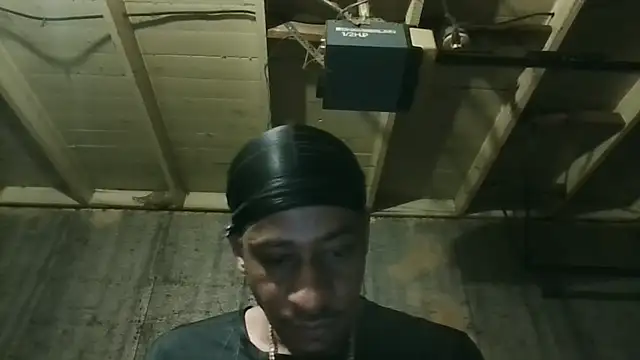 Leo99842 webcam