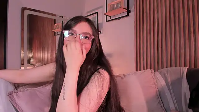 Eva_Macalliter webcam
