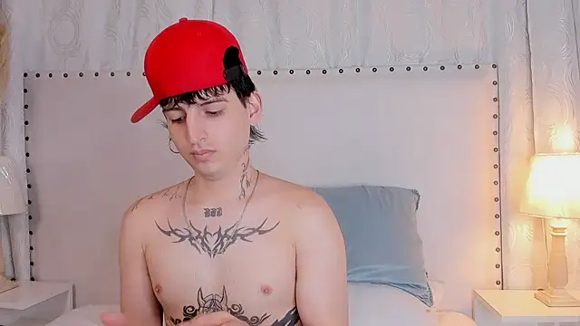 sett_and_gwen webcam