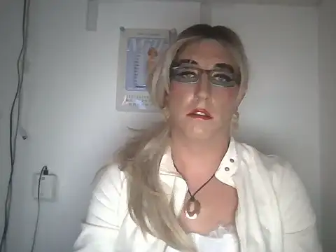 AgnesCross39 webcam