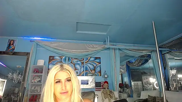 ADRIANNA_FOX webcam