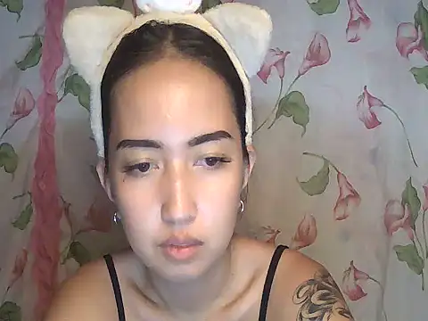 XXnaughty_08XX live cam on StripChat