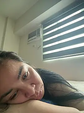 NaughtySCARLETSIN live cam on StripChat