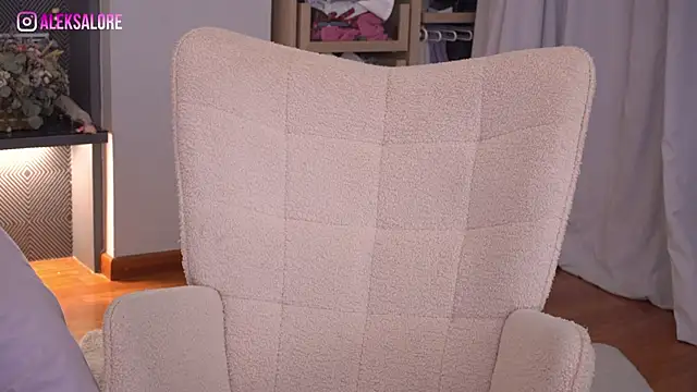 LexieLoree live webcam show