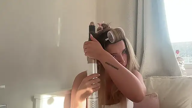 maisiesmithx live webcam show
