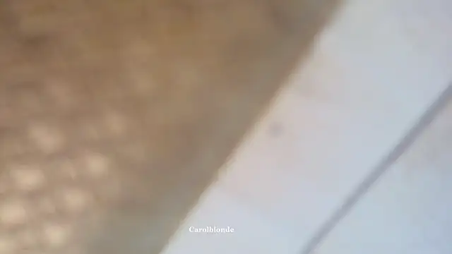 Carolblonde webcam