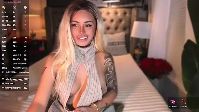 ParisianDoll live webcam show