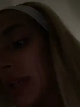Bellalolahot