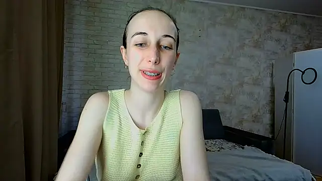 Anika_bloom