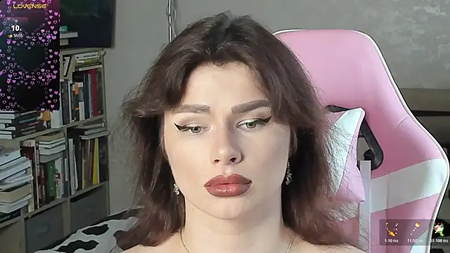 bbJ_one live cam on StripChat