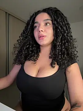 Curlyierr webcam