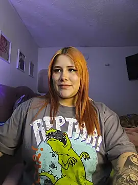 Kit_Cat live cam on StripChat