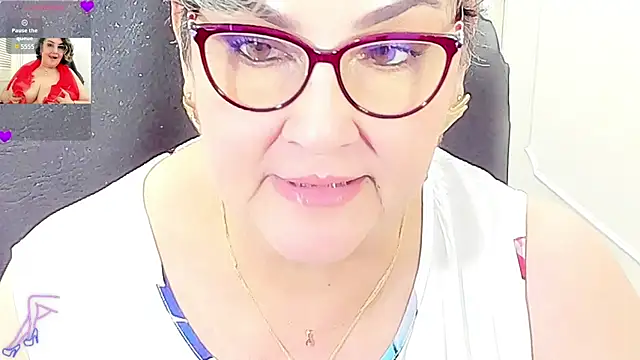 cataleya_mom live cam on StripChat