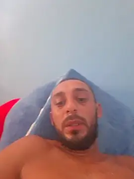 ceda112 live cam on StripChat