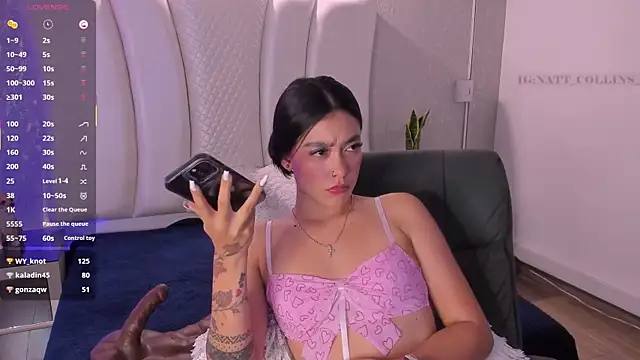 Natt_collins live cam on StripChat