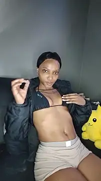 FreakySag_8888 live cam on StripChat