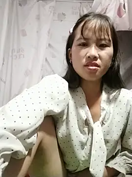 Yo-must live cam on StripChat