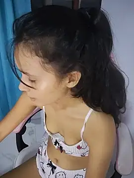 Baby_Elisee webcam