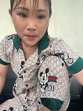bingbo123 live cam on StripChat