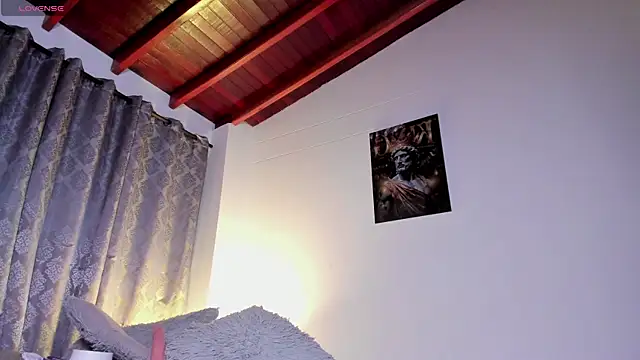Nina_Fuentes webcam