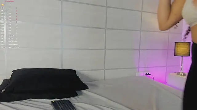 Ruby_diamonds webcam