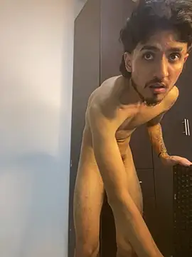 kriss_edwards - Kriss_Edwards's free webcam - UK Sex Cams