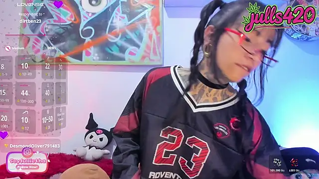 Julls420_ webcam