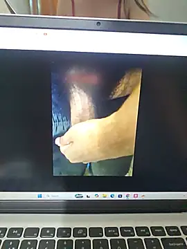 moon_baby99 webcam