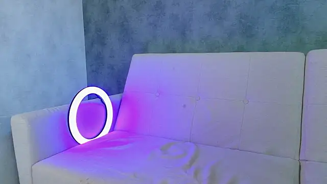 OnlyForYou_ live cam on StripChat