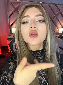 lya_nekko_ webcam