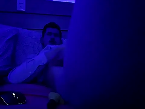cheekyboyx live cam on StripChat