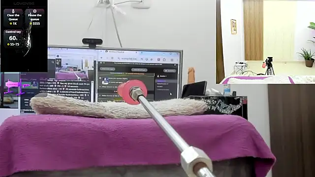 Paulina_Davis_ webcam