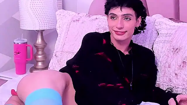 KylieMonnett webcam