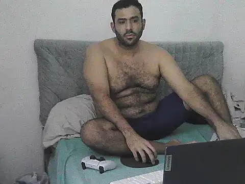 alphalatinobearx webcam