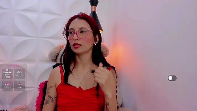 zaira_skinny webcam