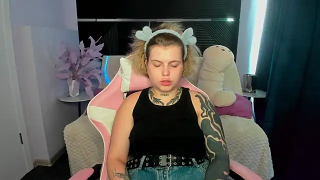 Eva_Starfire_ webcam