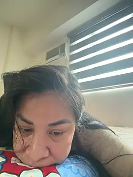 NaughtySCARLETSIN webcam