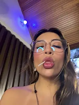 Atenea_cute21 webcam